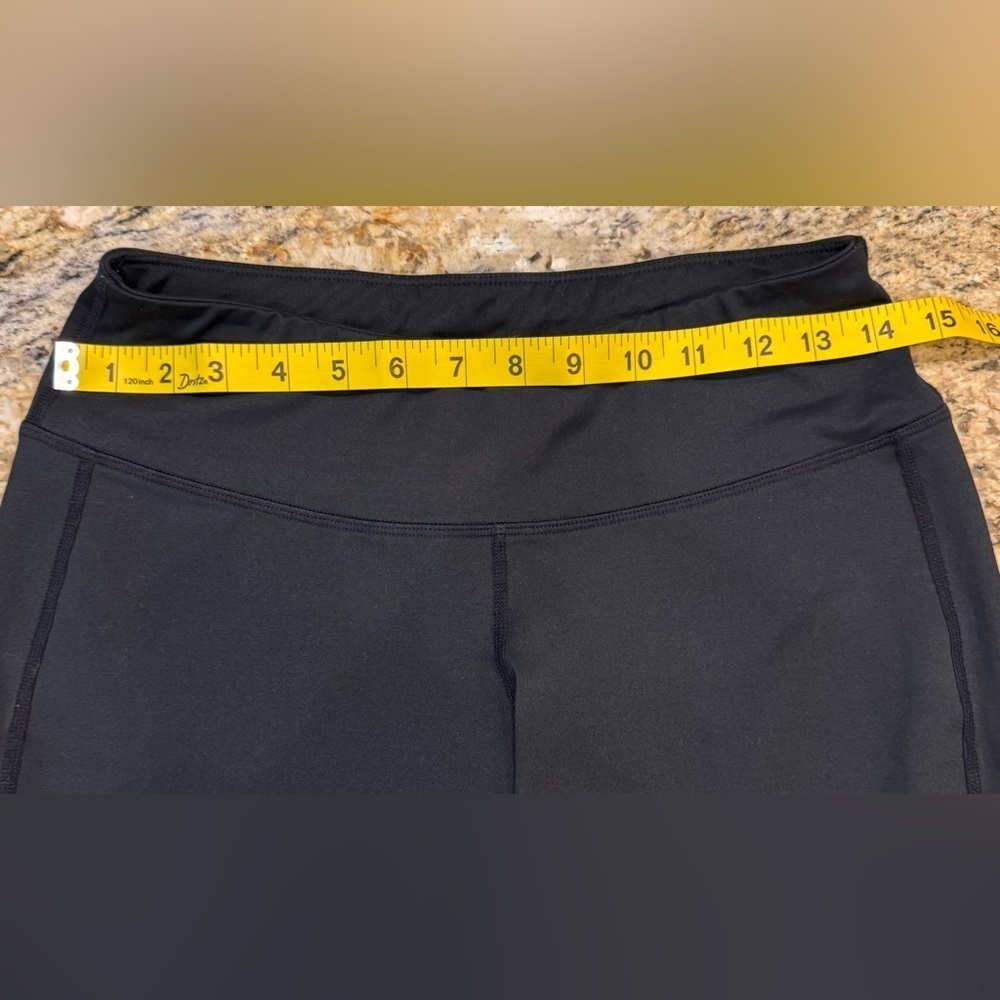 REI Women’s Yoga Pants Black Size Small Petite Pull On Straight Stretch - Picture 6 of 8